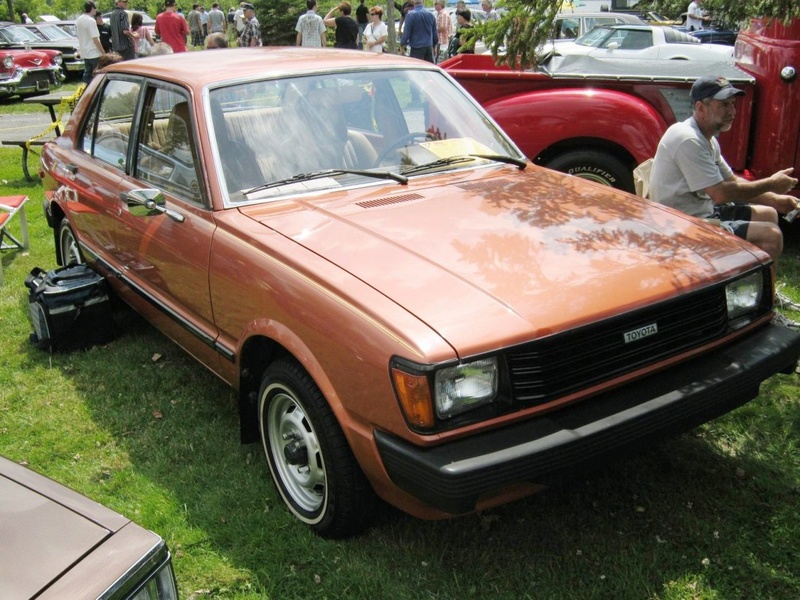 Plusieurs photos : Toyota Tercel (1978–2000) Toyota12