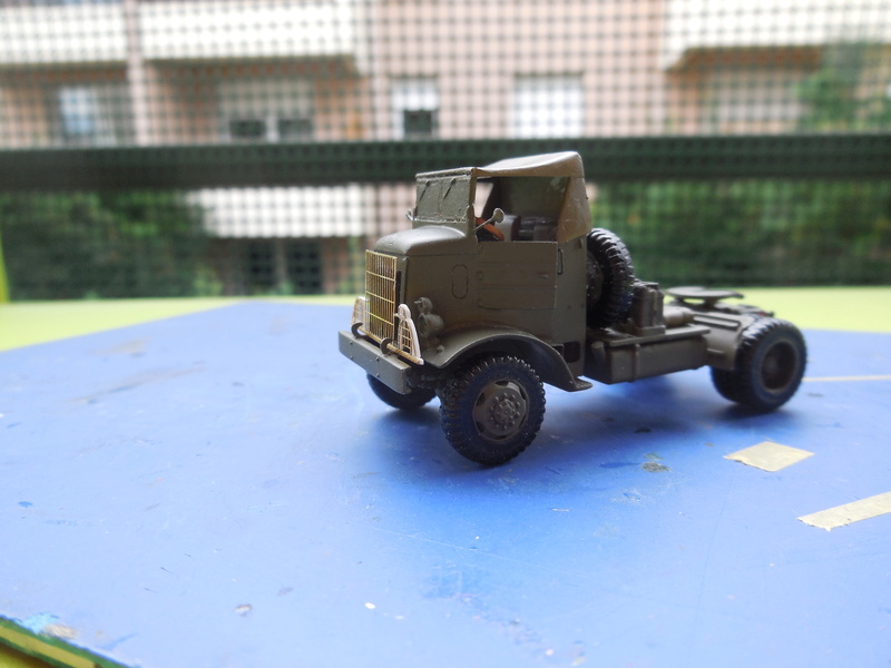 Autocar U7144 (Airfix)  terminé - Page 2 01110