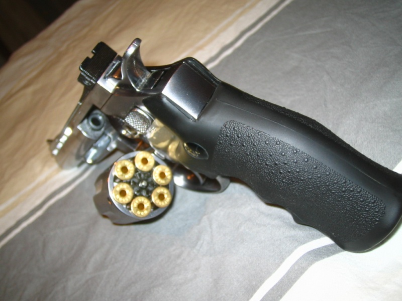 DAN WESSON  Img_0112