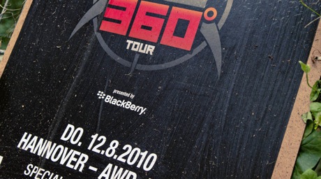 U2(HANNOVER) 360º Tour.-AWD Stadium -12 Agosto 2010.-TERCER LEG (EUROPA) FOTOS Y CRÓNICA.- U2-36011