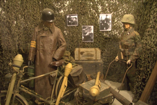 Militärmuseum HATTEN im Elsaß. Img_0145