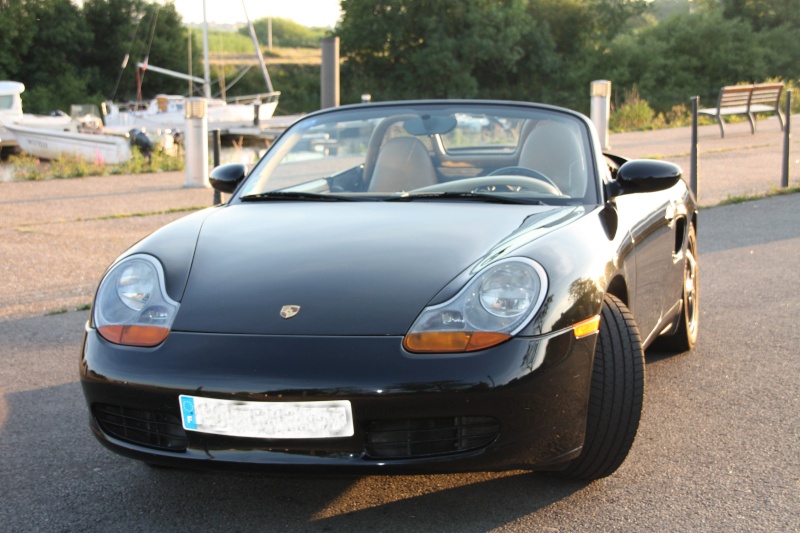 Vends Porsche 2,5L noire Face11