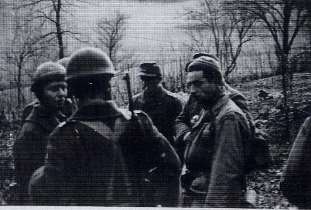Le Bataillon de Choc 1943/1963. Photos. - Page 2 Belfor18