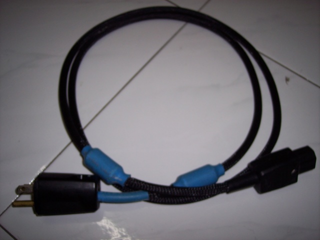 Merlin Black Widow Power Cable (sold) 100_7515