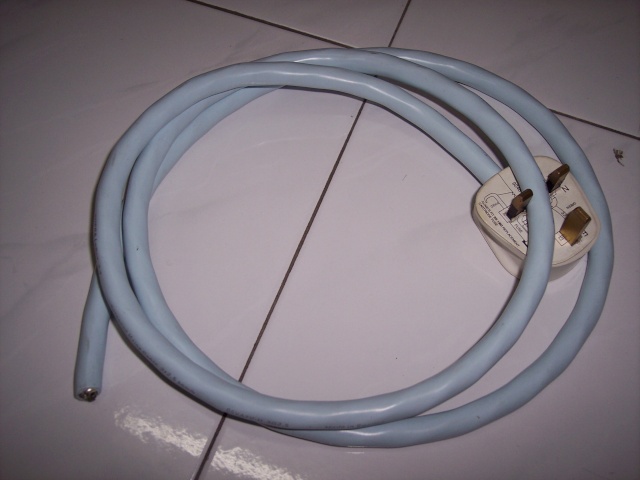 Supra LoRad 2.5 Main Cable Power Cable (sold) 100_7518