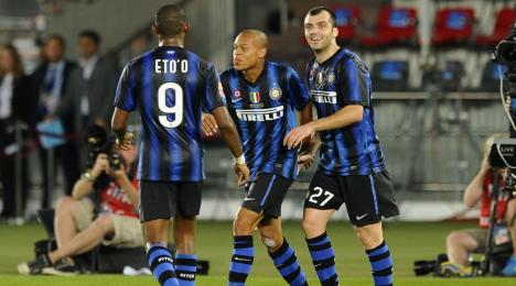 Inter 3-2 Genoa: Samba Zikalter Nuk Ndalet  (12.01.2011) B5d1c910