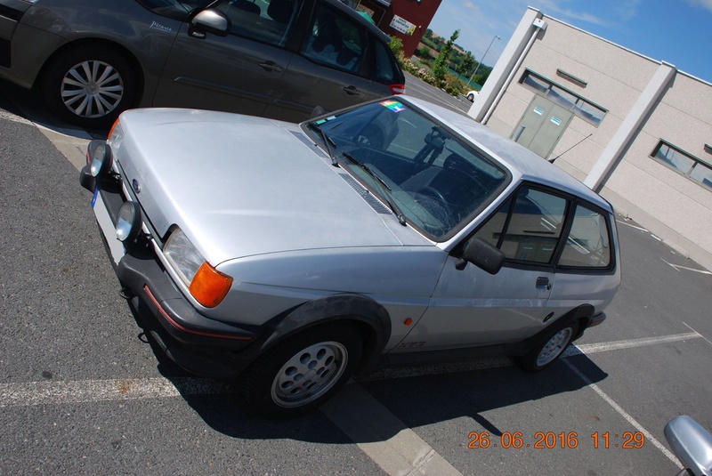 [Ford Fiesta XR2 grise 1989] Manu 13490510