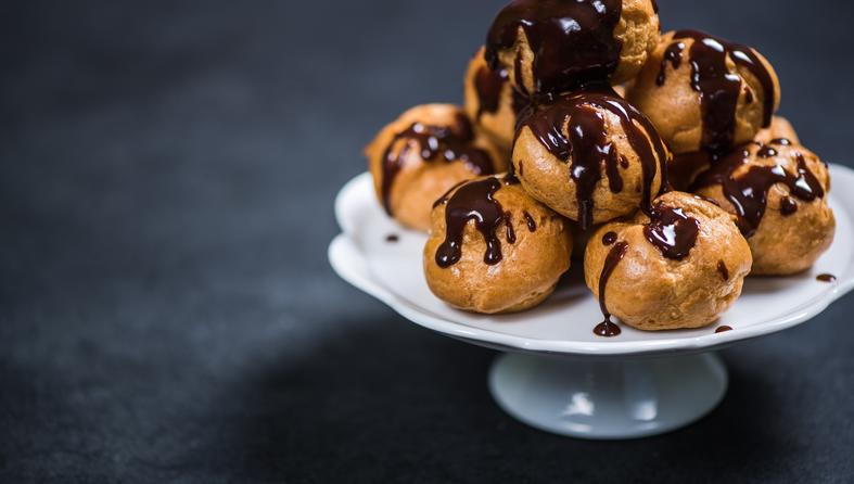 Profiteroli s čokoladom B99c7210