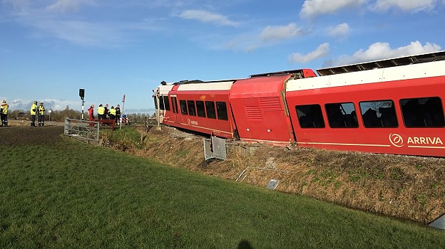 18 blessés dans une collision entre un train et un camion aux Pays-Bas 18/11/2016 28783313
