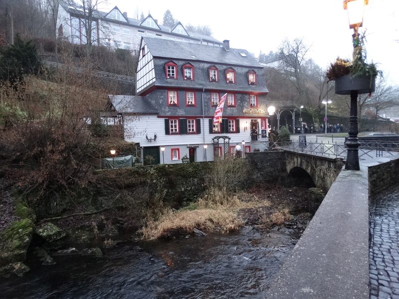 marché de noël d' aix la chapelle et monschau  Dsc02011