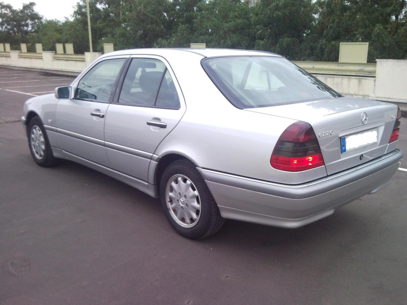[Vends] Mercedes C220 CDI W202 09/07/1999 Snc00219