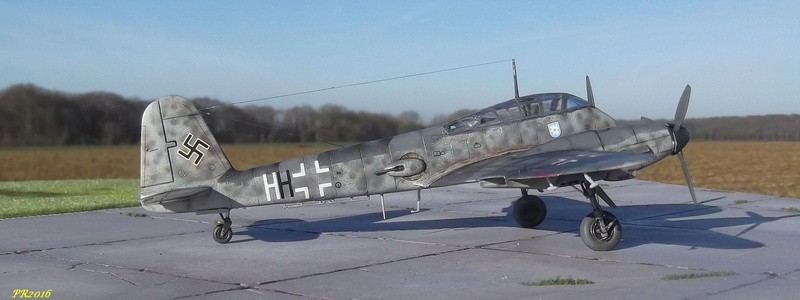 [Italeri] Messerschmitt Me 410 Hornisse 1/72  Me410_12