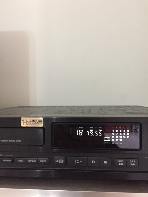 Sony CDP-M11 cd player Sony_s12