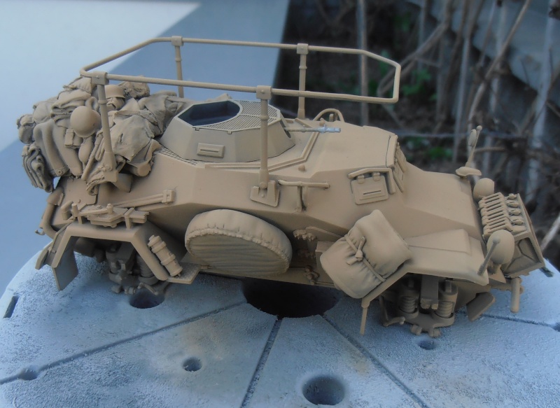 Sdkfz 223 ( la peinture ). P8030111