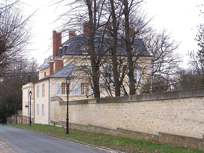Le château de Jeanne du Barry (Louveciennes, Yvelines)  800px-11