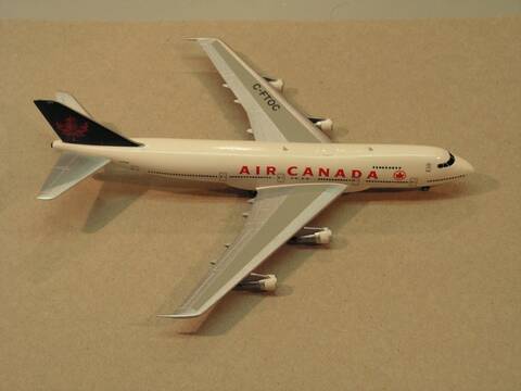 Avião de Linha Aérea Boeing 747-200 Jumbo Air Canada 1/390 Revell - Alpha  Hobbies Modelismo: A Sua Loja De Plastimodelismo On Line