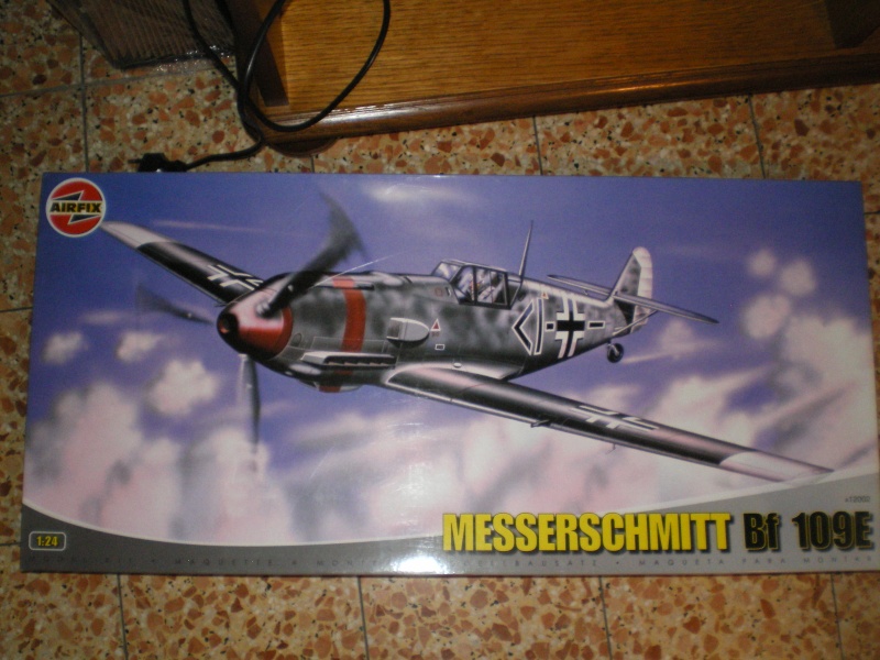 [AIRFIX] messerschmitt bf 109E-4  1/24  (VINTAGE) Imgp0016