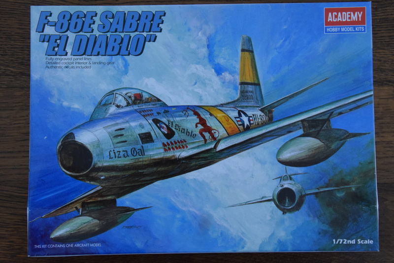 N.A. F-86E "Sabre" - 1/72 - Academy [M.E.C] Dsc_0229