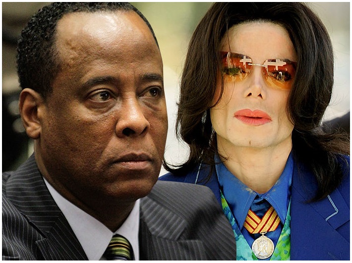 Médico promete contar aos filhos de Michael Jackson a verdade sobre seus pais biológicos 0720-c10