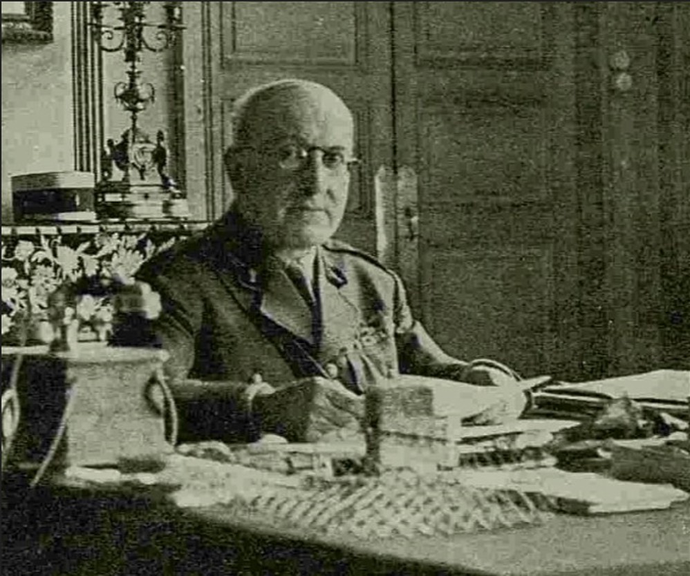    Colonel Fontana, génie, Commandant de l’École Polytechnique Fontan10