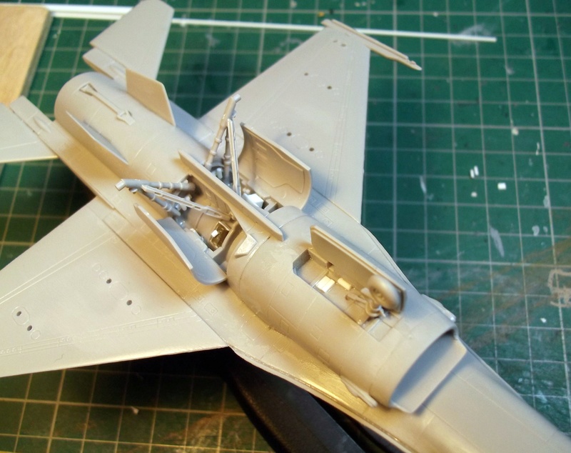 [Hobby Boss] F16B Rocaf - 1/72 Dscf5820