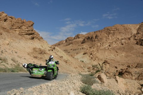 Rallye en Tunisie..pourquoi pas en Fjr ? - Page 2 39274011