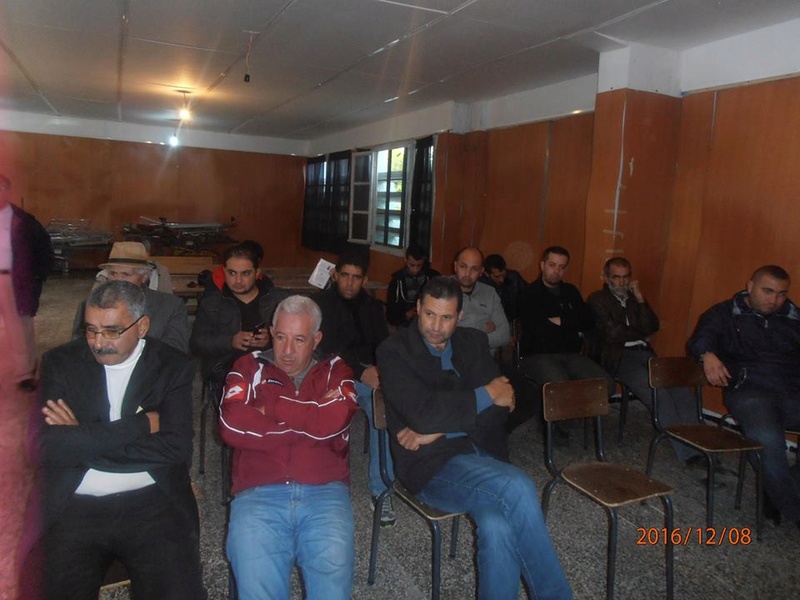 Conférence débat  dans la commune d'Aokas à l'invitation du café littéraire pour débattre de la situations des droits de l'Homme dans notre pays. 1103