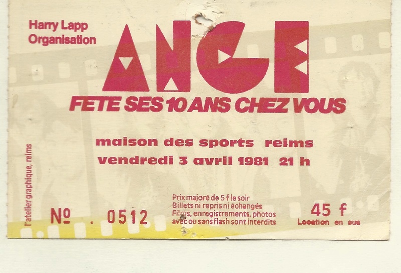 Rangement pour tickets  Ange1910