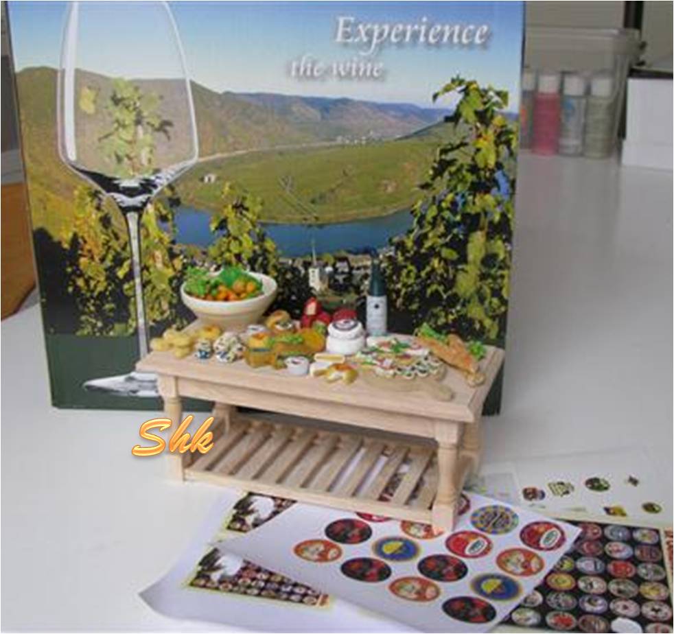 Miniatura Quesos, Vinos y Fruta Wine110