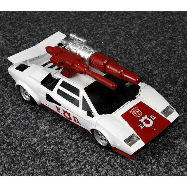 MP-14 - Masterpiece Red Alert Reduce14