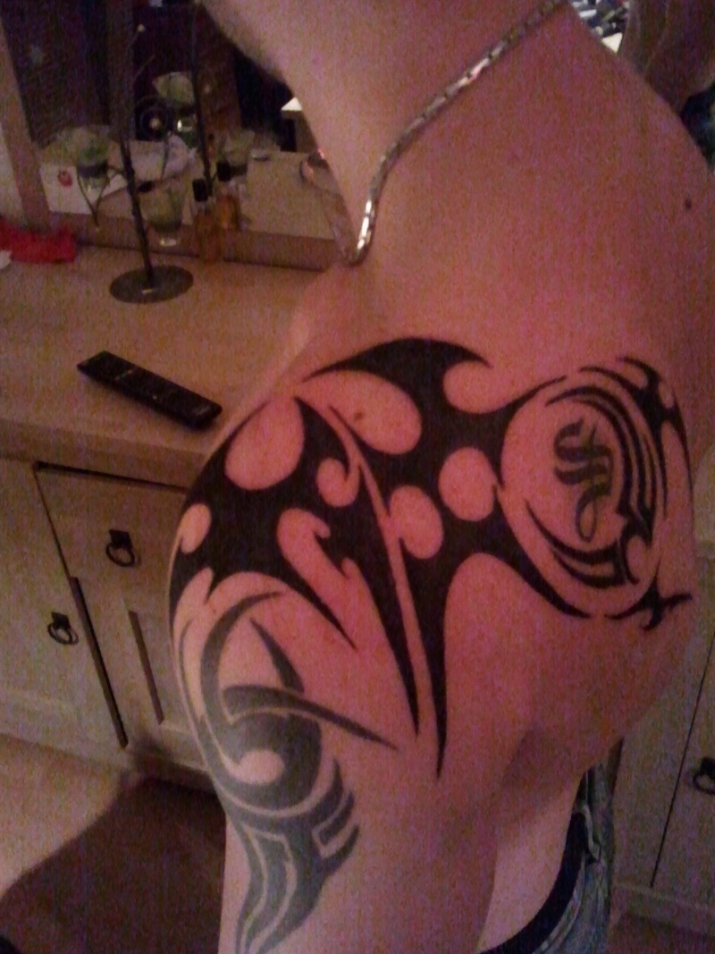 le tatouage - Page 5 2011-011