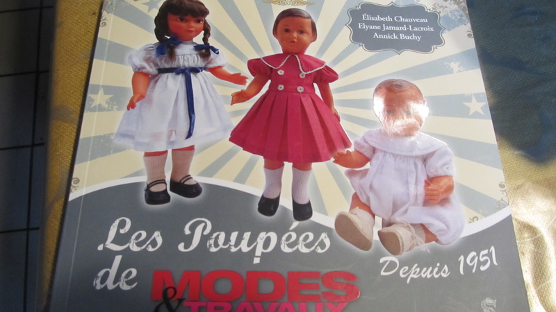 livre sur les poupées Modes et Travaux Livre_11
