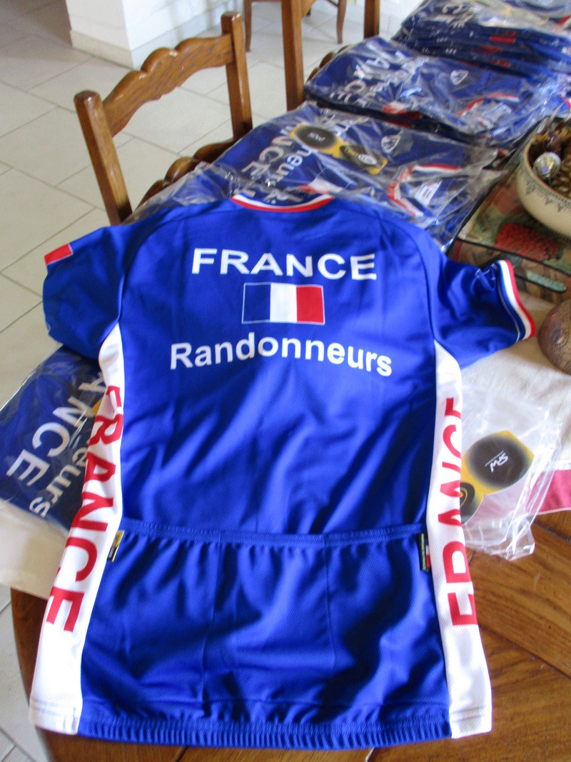 Un maillot randonneur France - Page 4 Img_2912