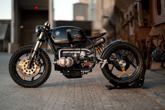 PHOTOS - BMW - Bobber, Cafe Racer et autres... - Page 7 Fc152710