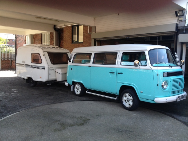 Towing Caravan Photo210