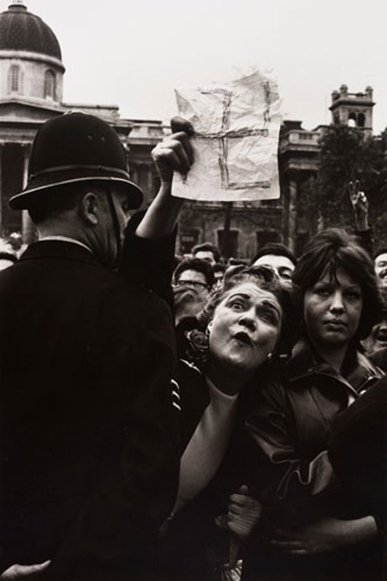 Don McCullin Woman_10