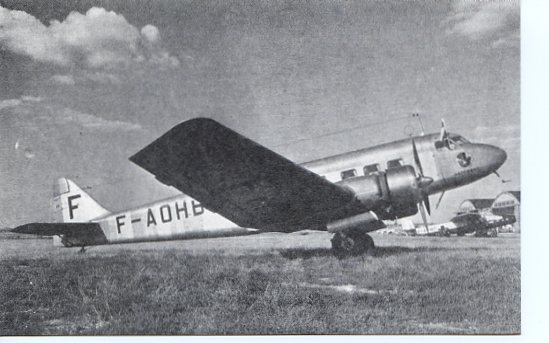 vieil avion métal Aviati12