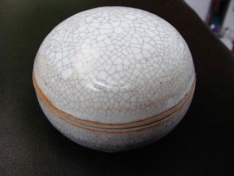 Crackle Glaze Trinket Box JP? o Dsc01327