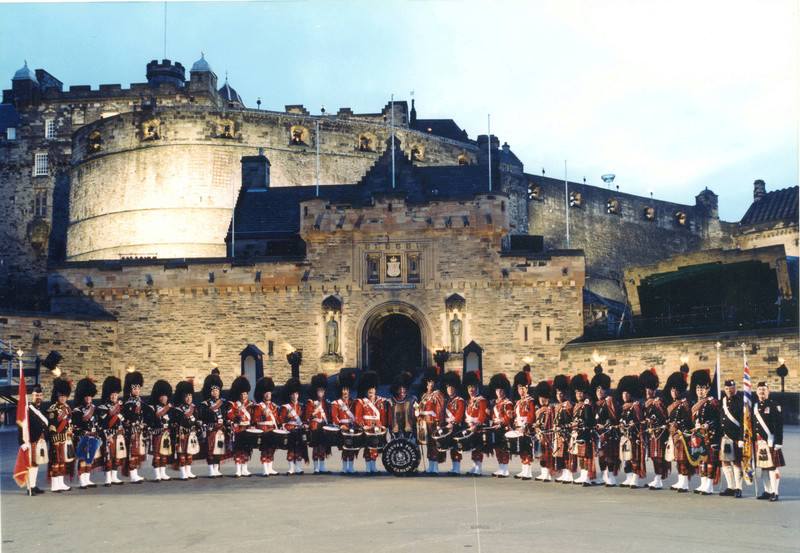 Cities of the world - Alphabetic - Page 3 Edinbu10