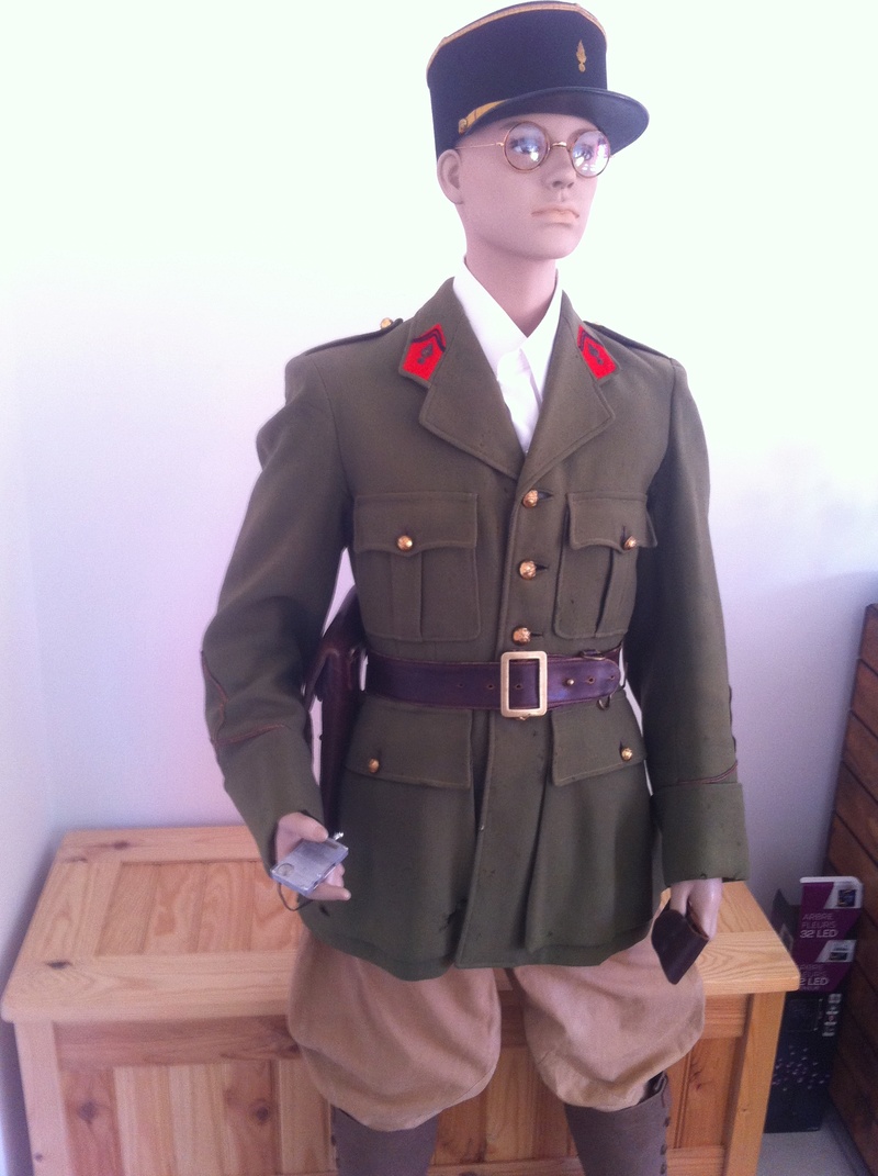 uniforme d'un aspirant artilleur de ma famille en 1940 Img_0523