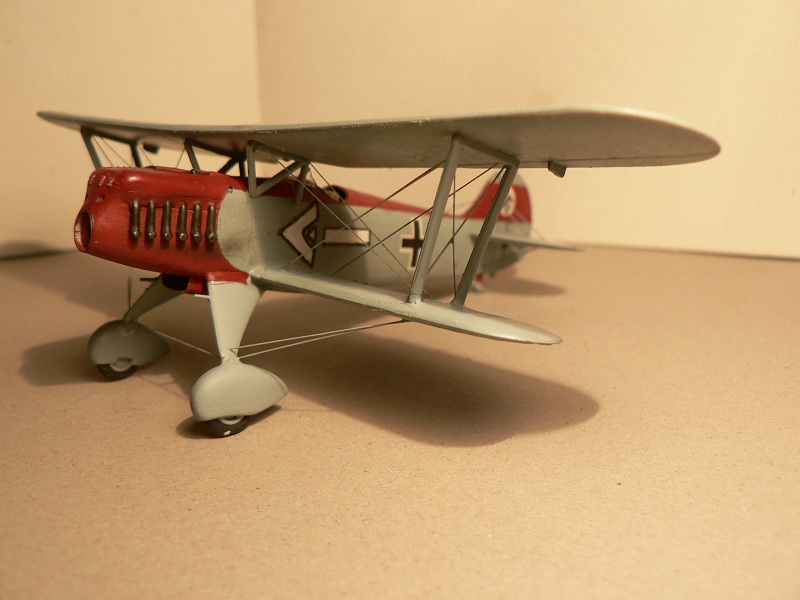 [VINTAGE 2013] [Hasegawa] Heinkel he-51A1 6-111