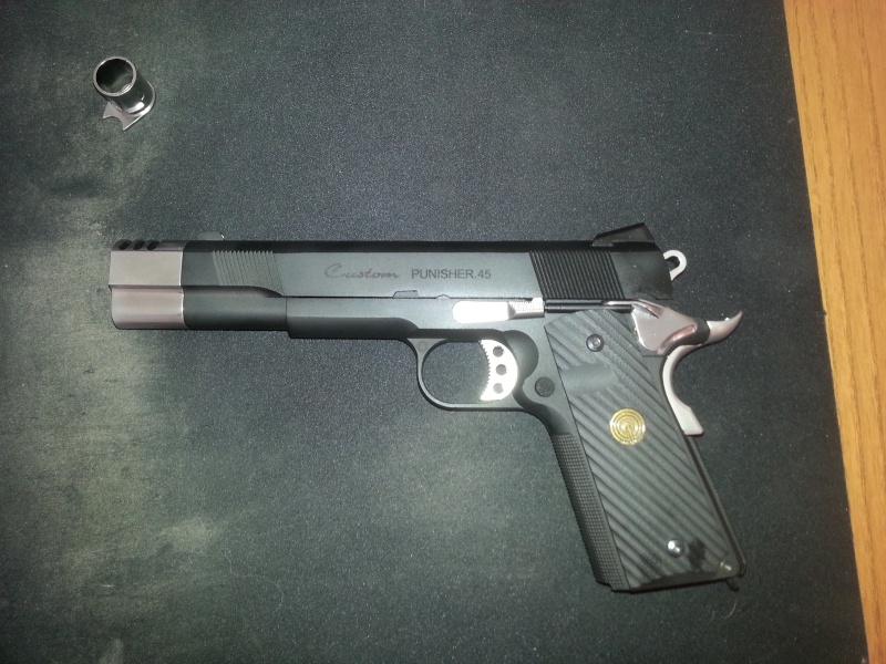 Colt 1911 custom "Punisher" by Socom Gear 20130814