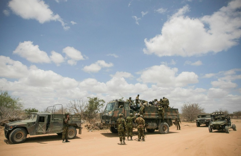 Kenya Defence Forces (KDF) - Page 21 Amisom19