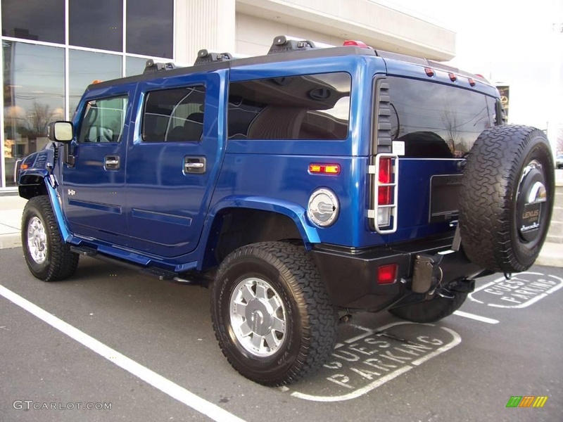 Connaissiez vous le Hummer H2 2006 Pacific Blue SUV ? vue par le Club Hummerbox cette édition très limitée 70432011