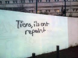 Les murs ont la parole. 210