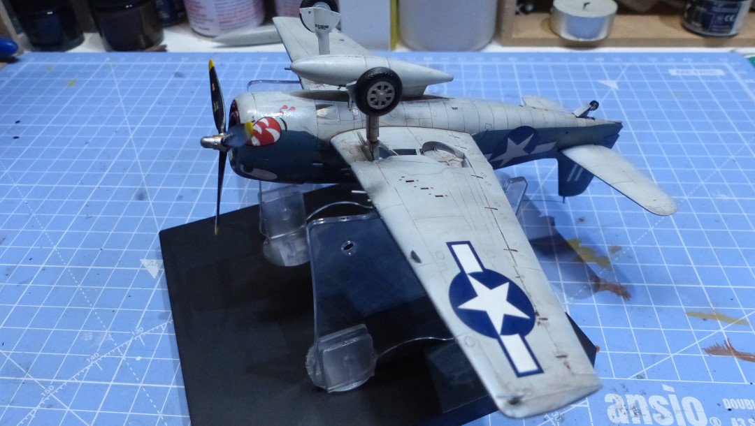 Grumman Hellcat F6F-3 [Eduard 1/72°] de Yuth F6f-3_18