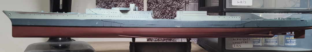 USS Indianapolis CA-35 : 1/350 Academy - 1945 +set Eduard - Page 5 Indian11