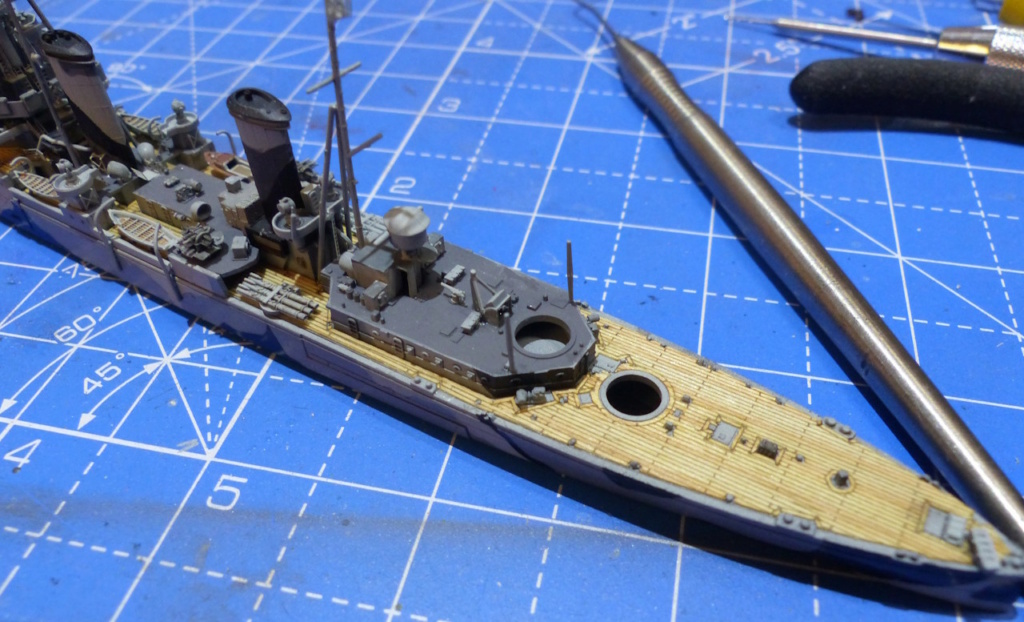 HMS Naiad, classe Dido, 1/700 Flyhawk (Completed) Naiad182