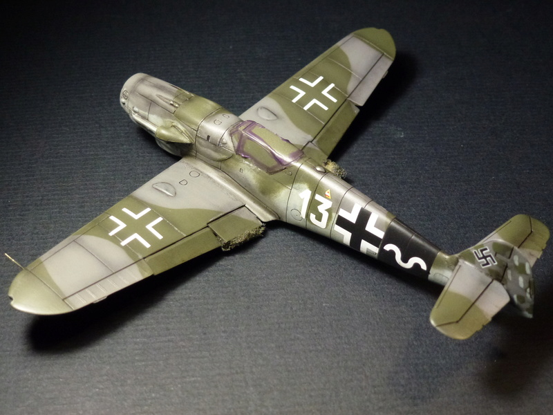 Bf 109 G-14AS - AZ Model 1/72 - Page 2 P1060026