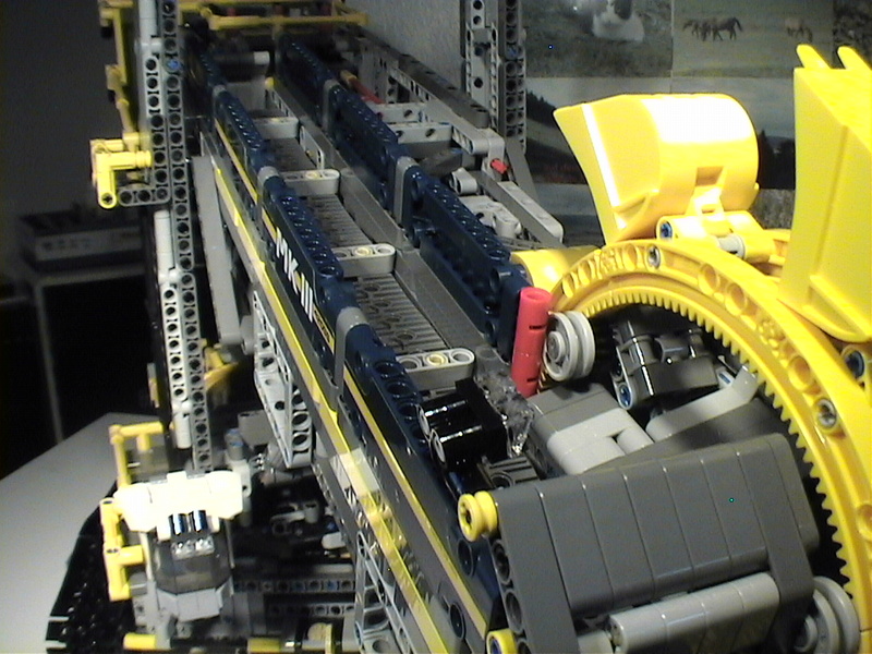 Der Schaufelradbagger von LEGO-Technik gebaut von Alo  Dvc04544